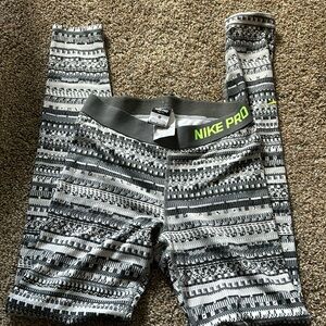 Nike Pro 8 Bit Fair Isle Dri-fit Hyperwarm Running Tights Size Medium